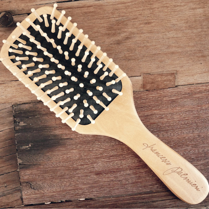 WOODEN HAIRBRUSH